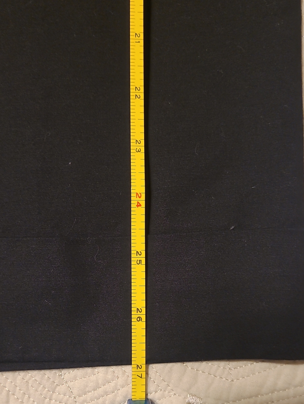 Ann Taylor Capris With Cuff Black Size 6P - Picture 3 of 4
